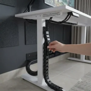 Flexible articulated cable spine for an adjustable gaming schreibtisch kabelsystem.